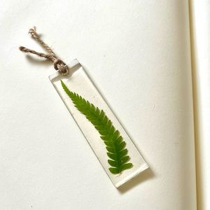 Nature resin bookmark